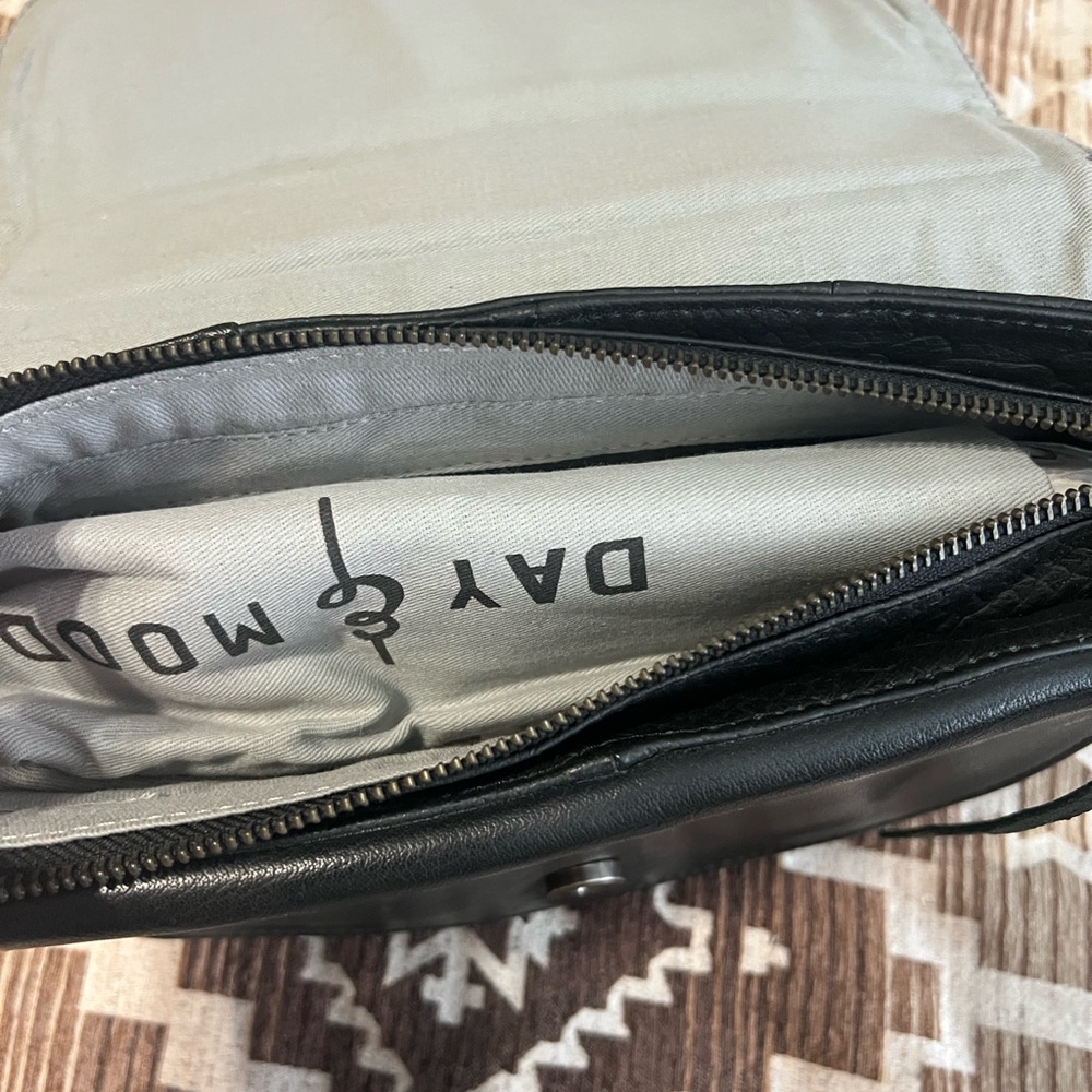 Multi- function Leather Satchel - Picture 5 of 7
